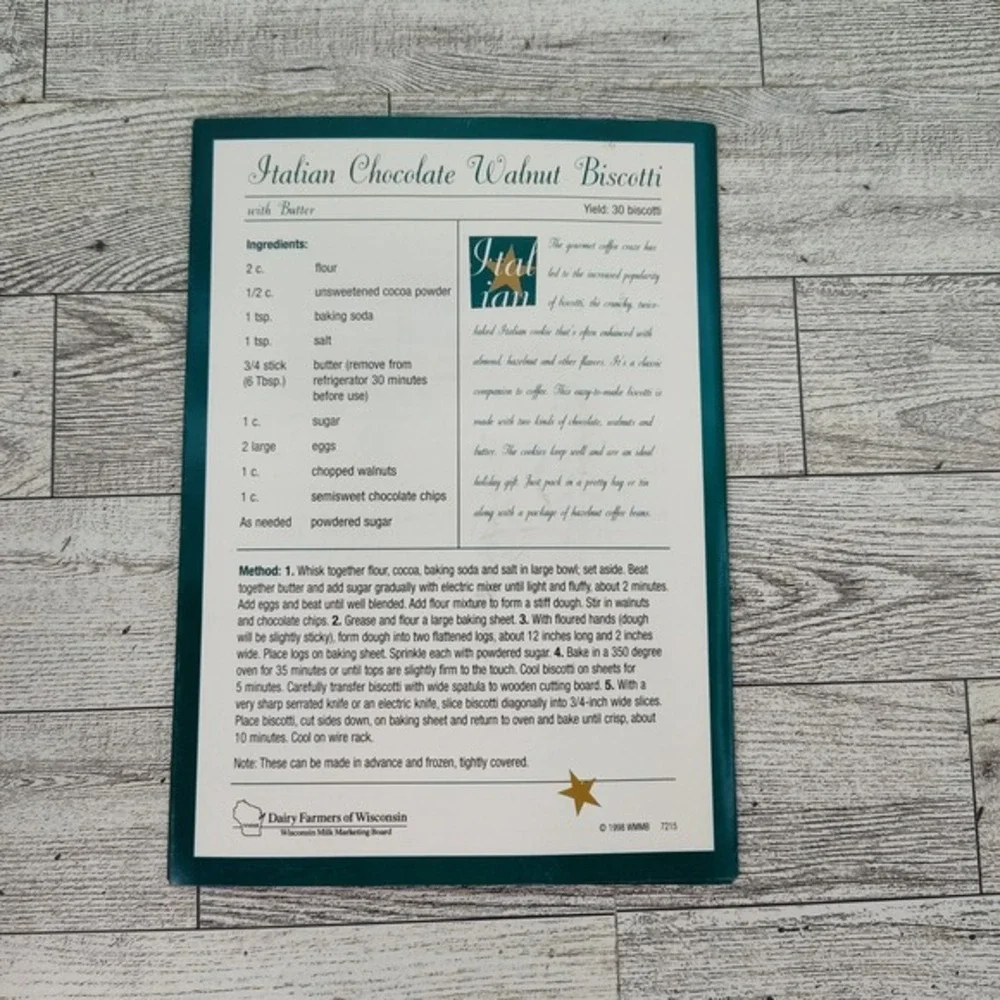 Traditional Ethnic Holiday Recipes 1998 Cookbook Booklet Wisconsin Milk Marketin